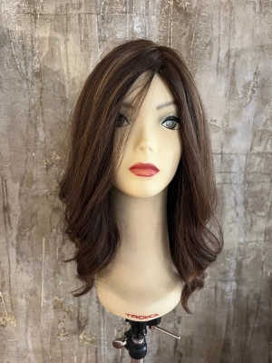 100% EUROPEAN VIRGIN HUMAN HAIR 20" BROWN WITH HIGHLIGHTS